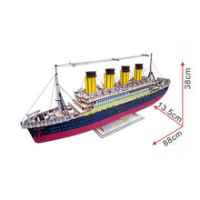 Load image into Gallery viewer, Titanic Model 3D Wooden Puzzle